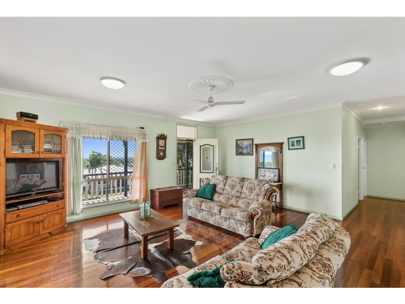 31 Rohan Way, Kawungan QLD 4655