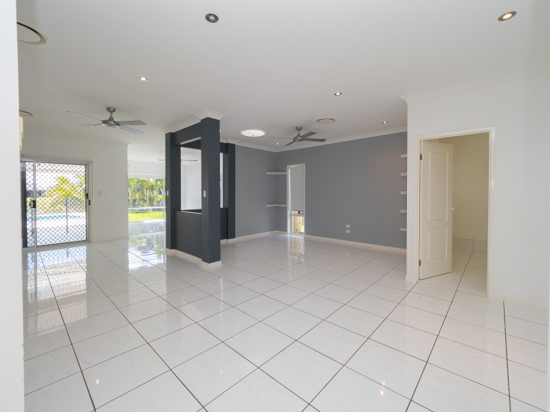 7 Yongala Way, Eli Waters QLD 4655
