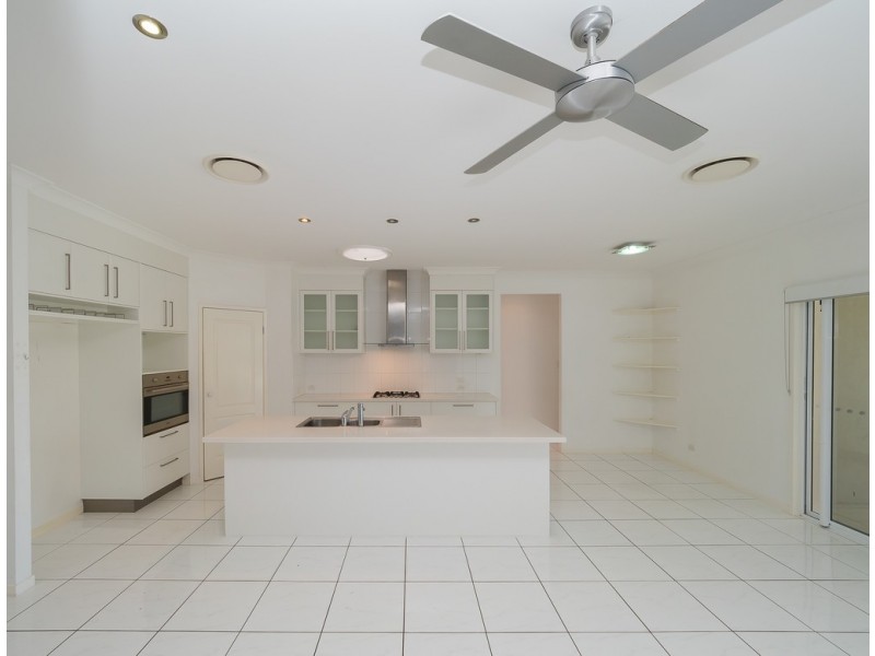 7 Yongala Way, Eli Waters QLD 4655