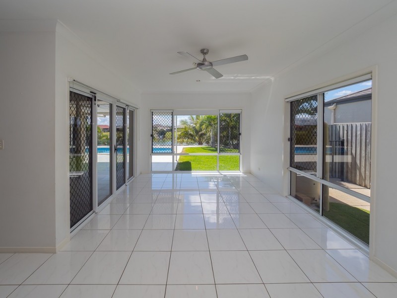 7 Yongala Way, Eli Waters QLD 4655