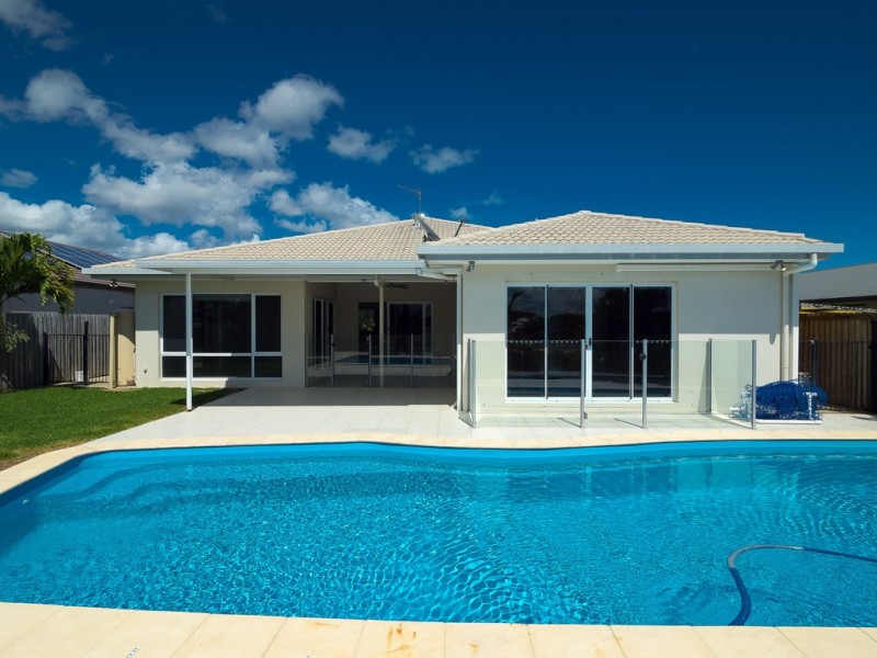7 Yongala Way, Eli Waters QLD 4655
