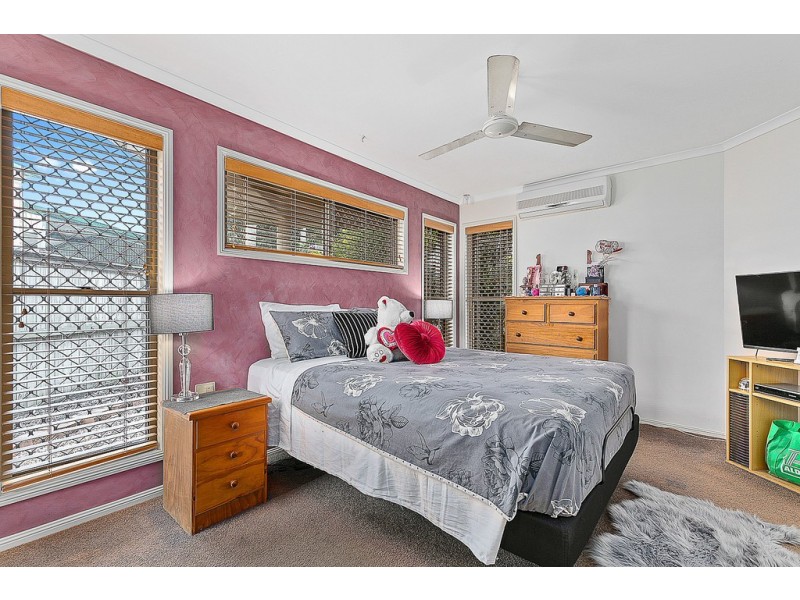 58 Kookaburra Drive, Eli Waters QLD 4655