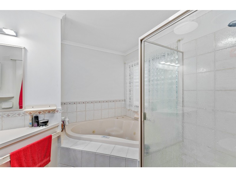 58 Kookaburra Drive, Eli Waters QLD 4655