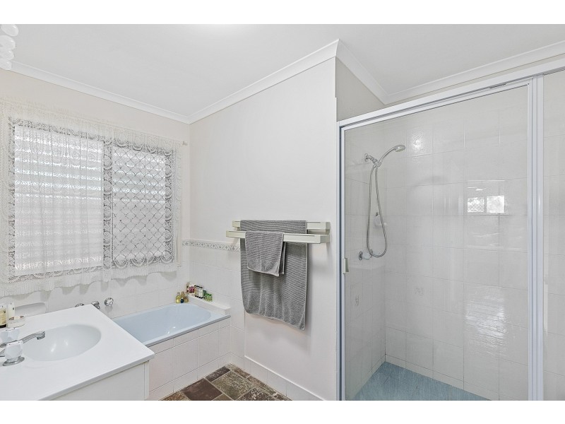 58 Kookaburra Drive, Eli Waters QLD 4655