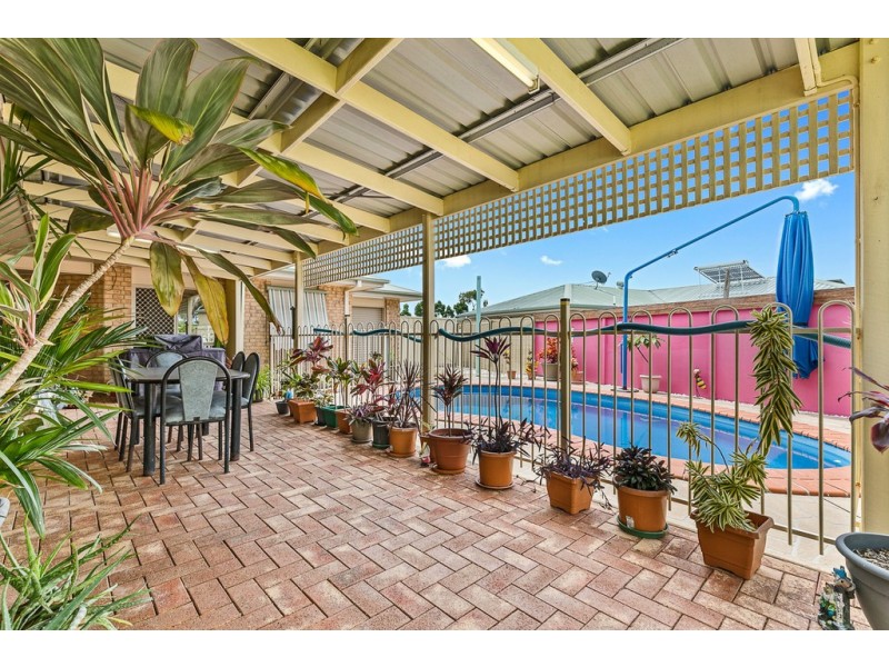 58 Kookaburra Drive, Eli Waters QLD 4655
