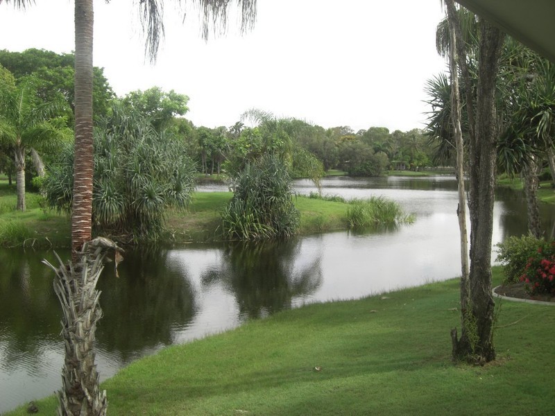 32/49 Elizabeth St, Urangan QLD 4655