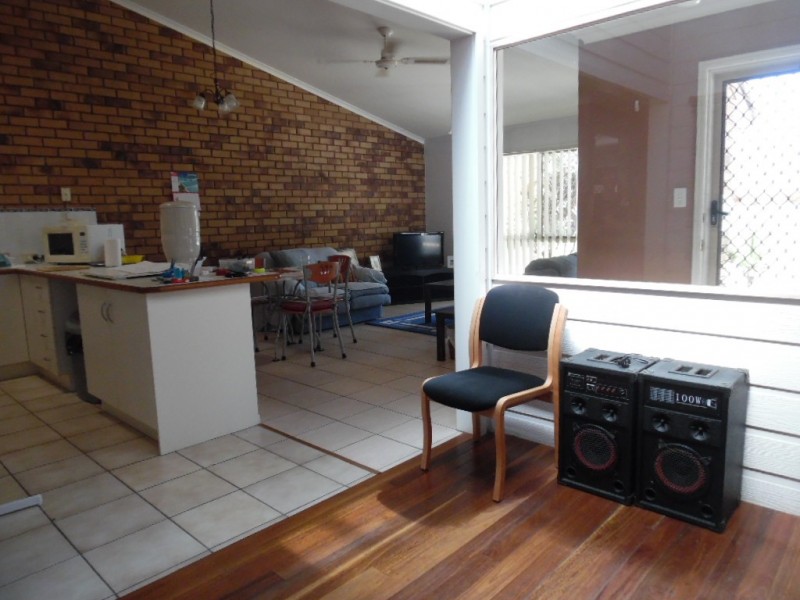 5/133 Freshwater Street, Torquay QLD 4655