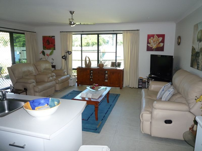 14/2 Barnstaple Street, Torquay QLD 4655