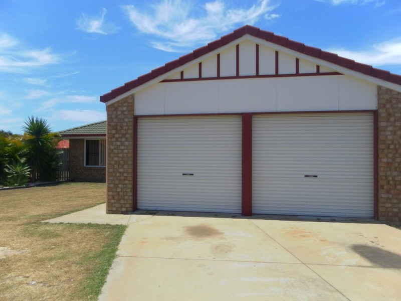 42 Archer Drive, Point Vernon QLD 4655