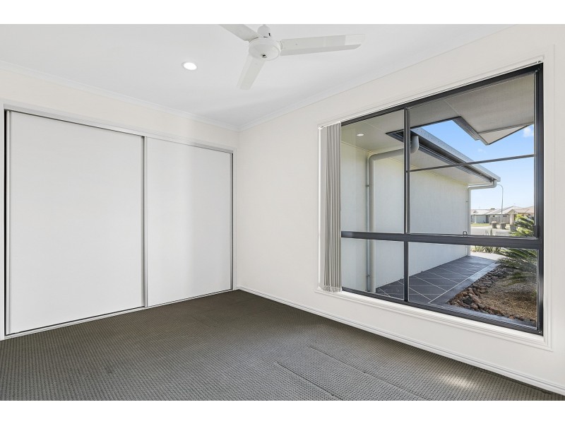 13 Bounty Circuit, Eli Waters QLD 4655