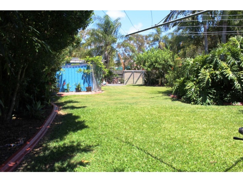 22 Shelley Street, Scarness QLD 4655