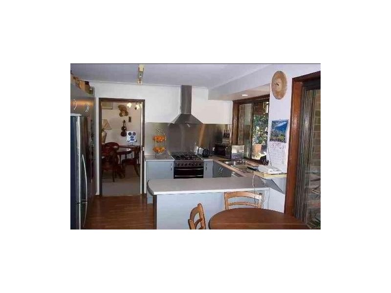 62 Dundowran Rd, Dundowran QLD 4655