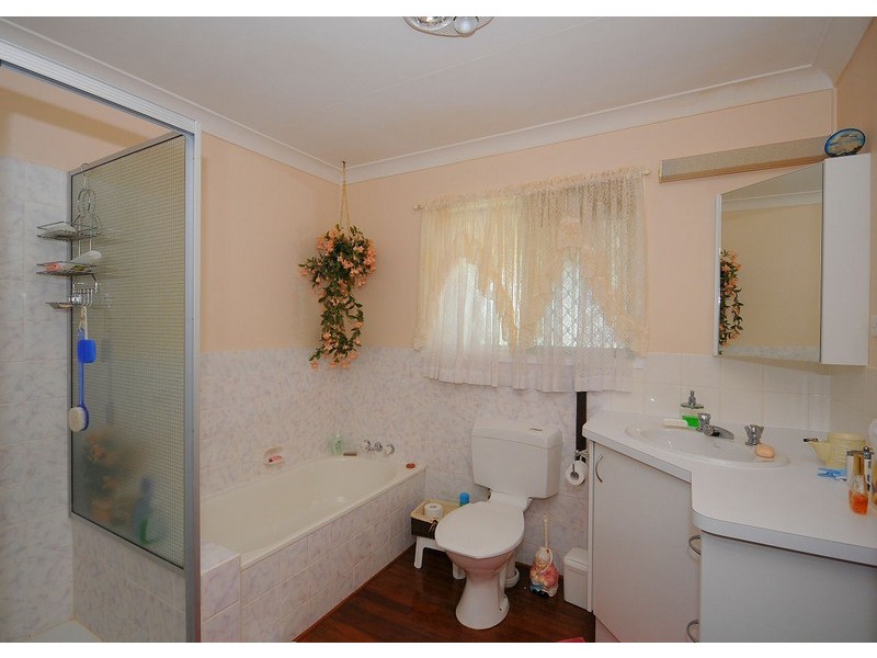 74 Dayman Street, Urangan, Urangan QLD 4655