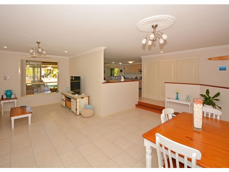 6 Glen Eagles Close, Wondunna QLD 4655