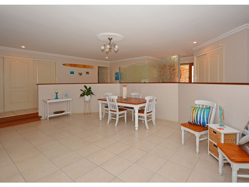 6 Glen Eagles Close, Wondunna QLD 4655