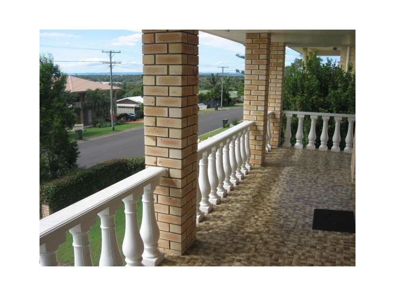 5 Waigani Ave, Kawungan QLD 4655