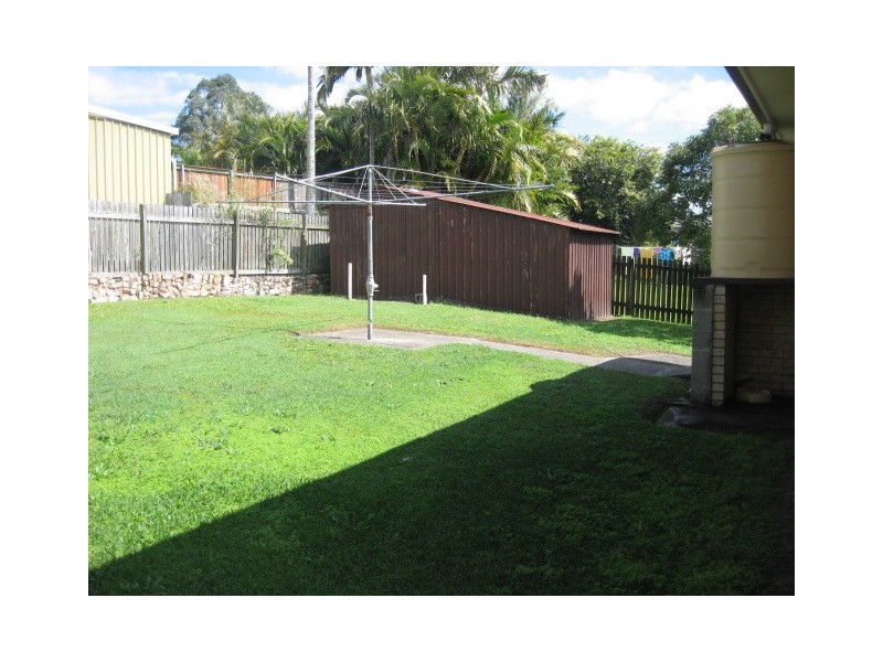 5 Waigani Ave, Kawungan QLD 4655