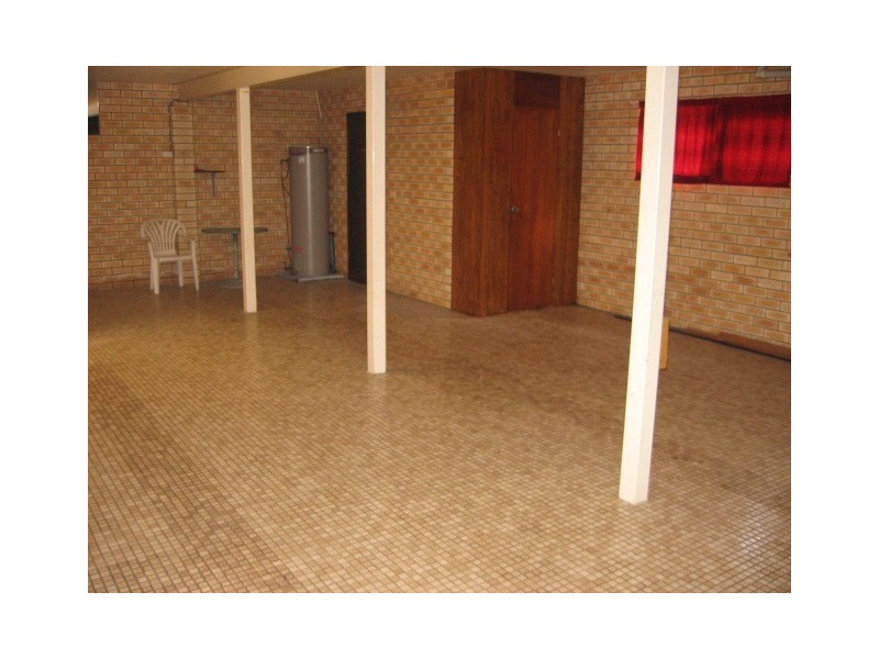 5 Waigani Ave, Kawungan QLD 4655