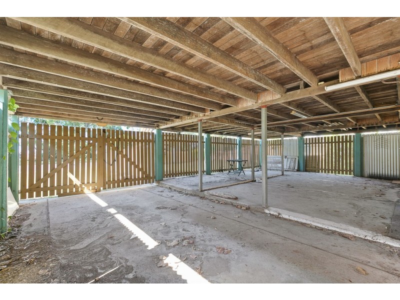 544 Esplanade, Urangan QLD 4655