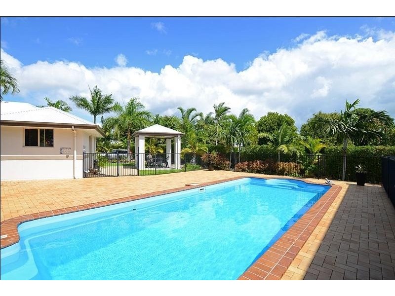 1/9 Watson Street, Pialba QLD 4655