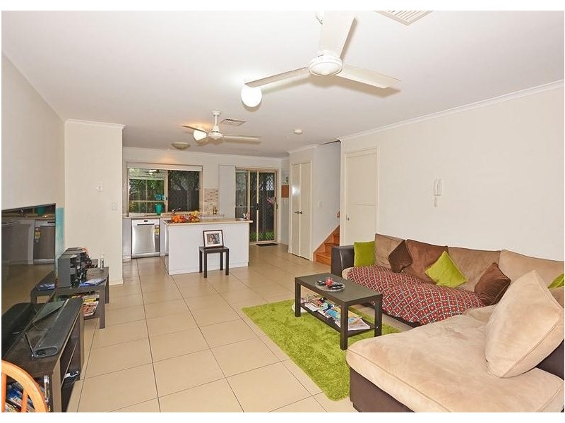 1/9 Watson Street, Pialba QLD 4655