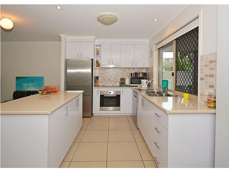 1/9 Watson Street, Pialba QLD 4655