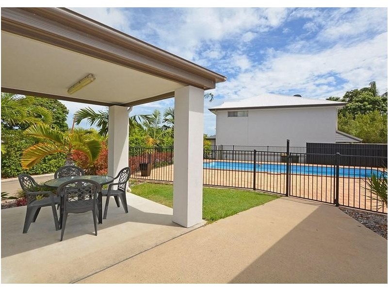 1/9 Watson Street, Pialba QLD 4655