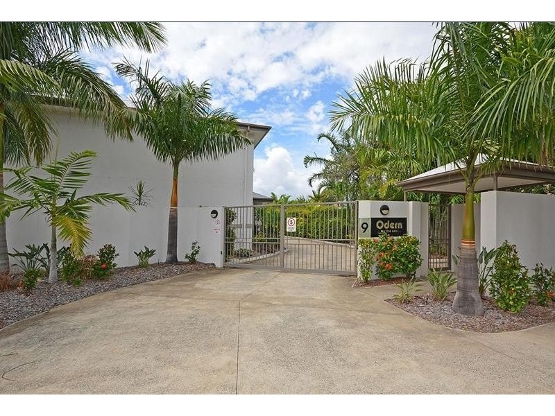 1/9 Watson Street, Pialba QLD 4655