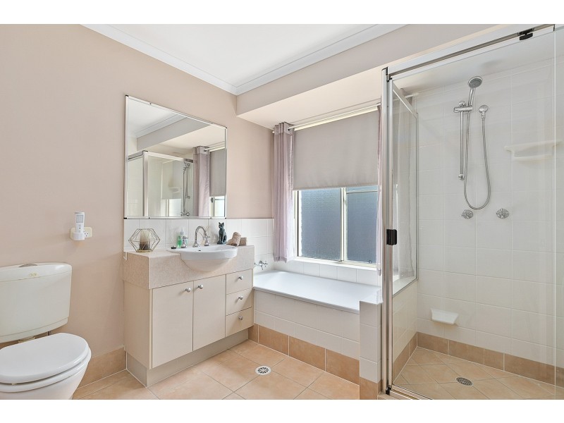 86 Carrick Way, Wondunna QLD 4655