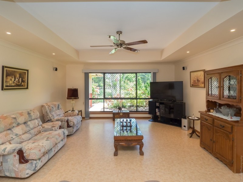 2 Koro Court, Dundowran Beach QLD 4655