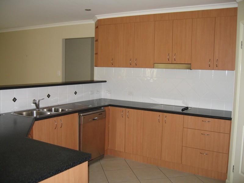 36 Panorama Drive, Dundowran Beach QLD 4655