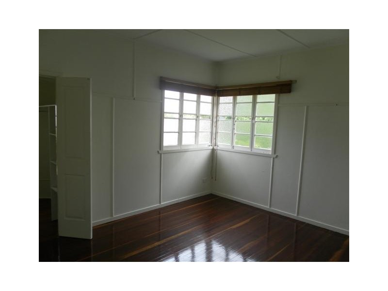 90 Cypress Street, Torquay QLD 4655