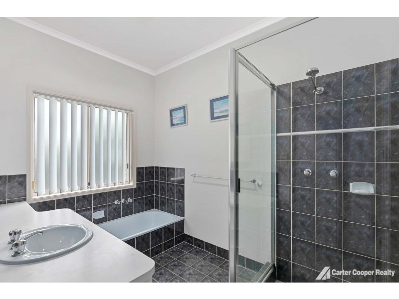 12 Regency Avenue, Urraween QLD 4655