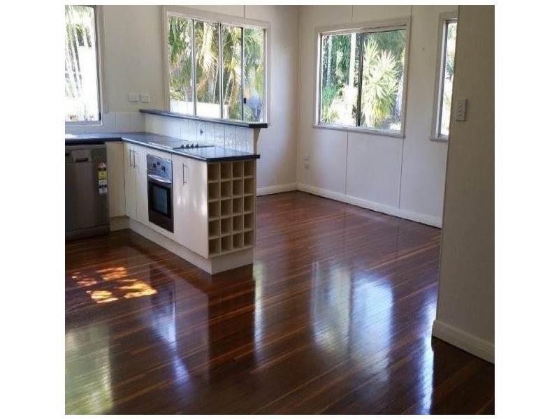 562 Pialba Burrum Heads Road, Dundowran Beach QLD 4655