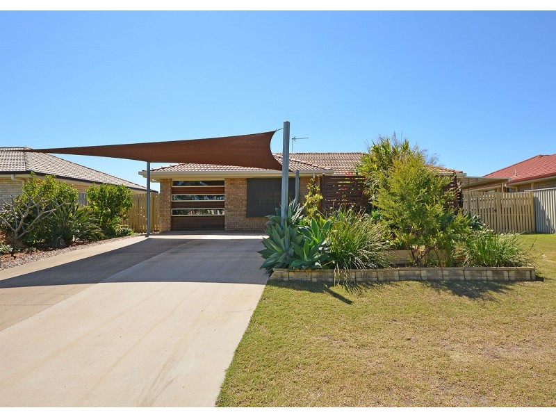 17 Bunya Court, Eli Waters QLD 4655