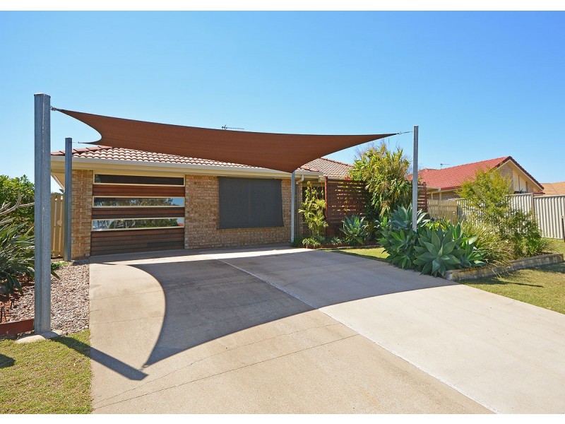 17 Bunya Court, Eli Waters QLD 4655