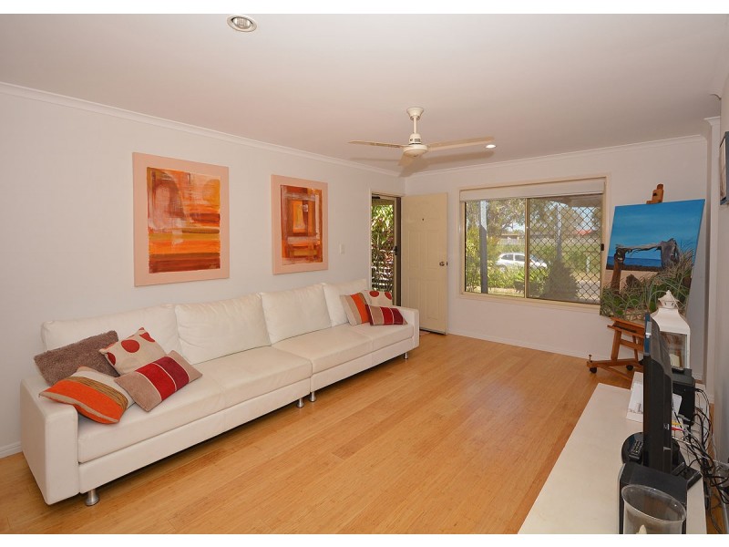17 Bunya Court, Eli Waters QLD 4655