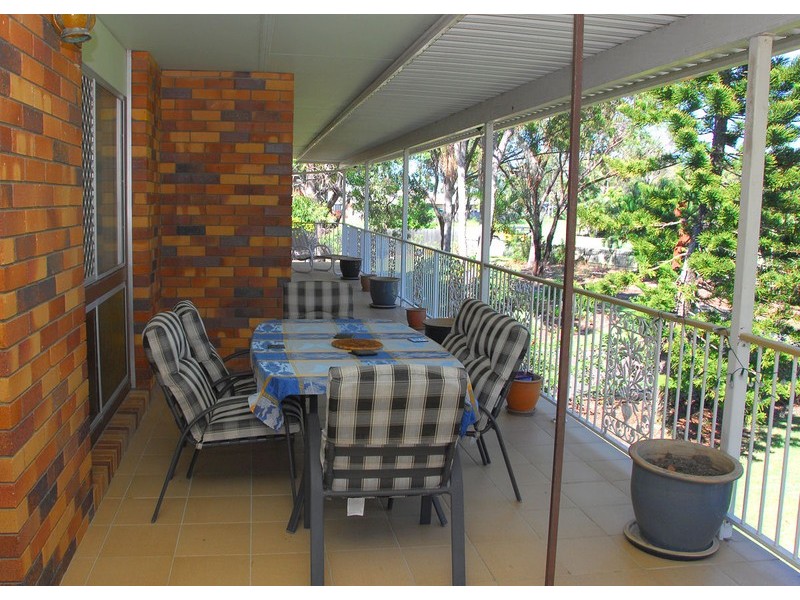 74-76 Honiton St, Torquay, Torquay QLD 4655
