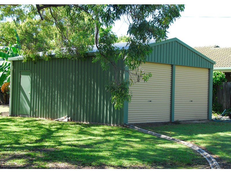 74-76 Honiton St, Torquay, Torquay QLD 4655