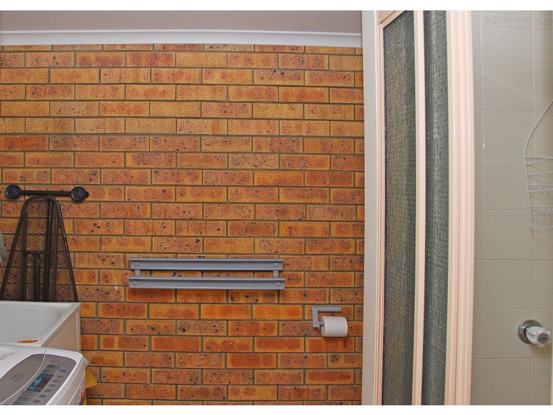 4/99 Cypress Street, Torquay QLD 4655