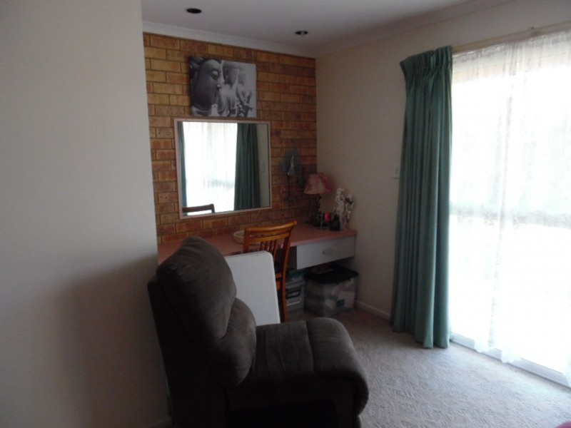 4/99 Cypress Street, Torquay QLD 4655