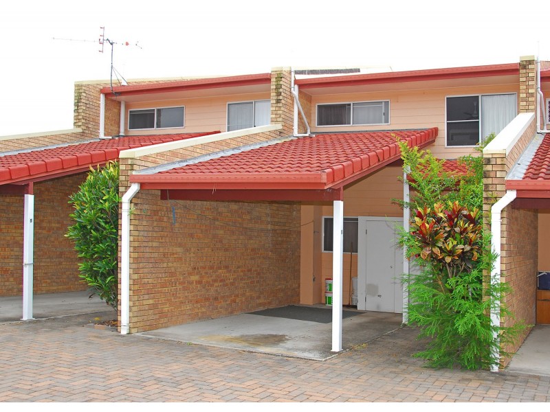 4/99 Cypress Street, Torquay QLD 4655