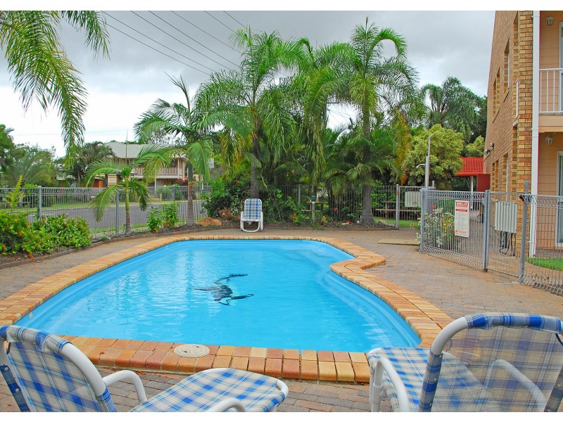 4/99 Cypress Street, Torquay QLD 4655