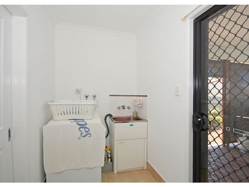 15 Colyton Street, Torquay QLD 4655