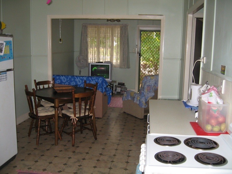 400 Esplanade, Torquay QLD 4655