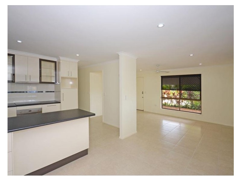 31 Wuruma Street, Scarness QLD 4655