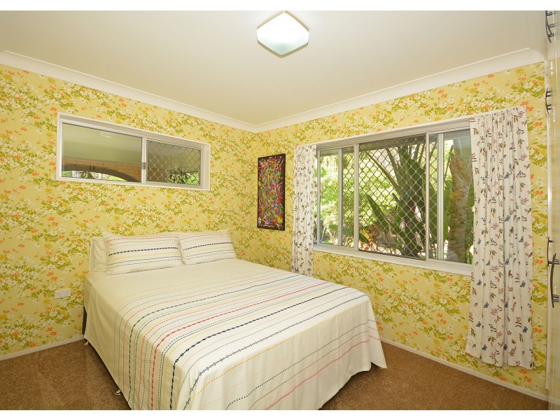 10 Parraweena Court, Point Vernon QLD 4655