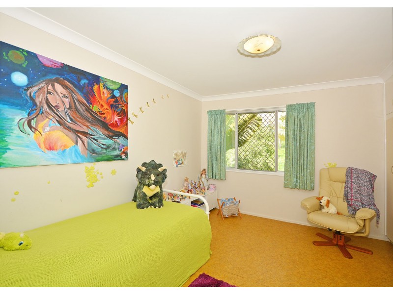 10 Parraweena Court, Point Vernon QLD 4655