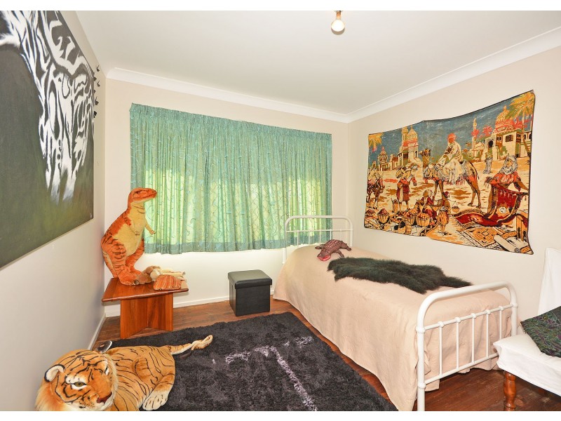 10 Parraweena Court, Point Vernon QLD 4655