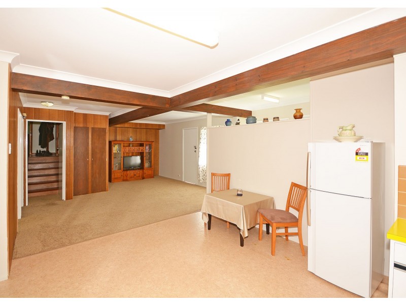 10 Parraweena Court, Point Vernon QLD 4655